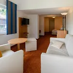 Wellnesshotel Rothfuss Mit Und 2 Schwimmbaedern 4*