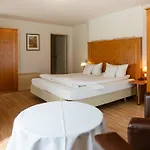 Wellnesshotel Rothfuss Mit Und 2 Schwimmbaedern Hotel Bad Wildbad