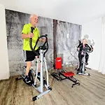 Hotel Wellnesshotel Rothfuss Mit Und 2 Schwimmbaedern 4*