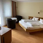 Wellnesshotel Rothfuss Mit Und 2 Schwimmbaedern Hotel