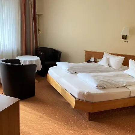 Hotel Wellnesshotel Rothfuss Mit Und 2 Schwimmbaedern