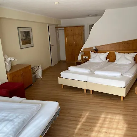 Hotel Wellnesshotel Rothfuss Mit Und 2 Schwimmbaedern 4*