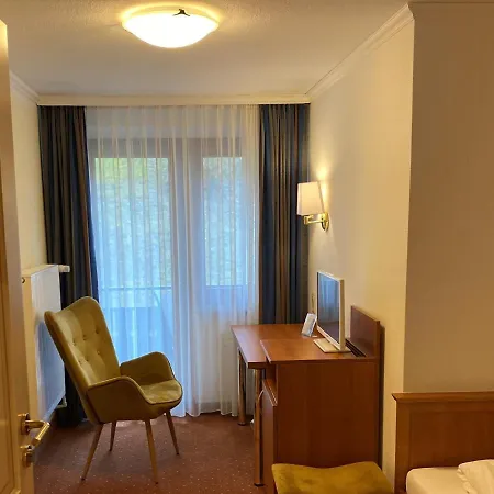Wellnesshotel Rothfuss Mit Und 2 Schwimmbaedern Hotel