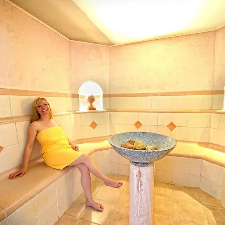 Wellnesshotel Rothfuss Mit Und 2 Schwimmbaedern 4* Bad Wildbad