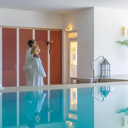 Wellnesshotel Rothfuss Mit Und 2 Schwimmbaedern Hotel 4*