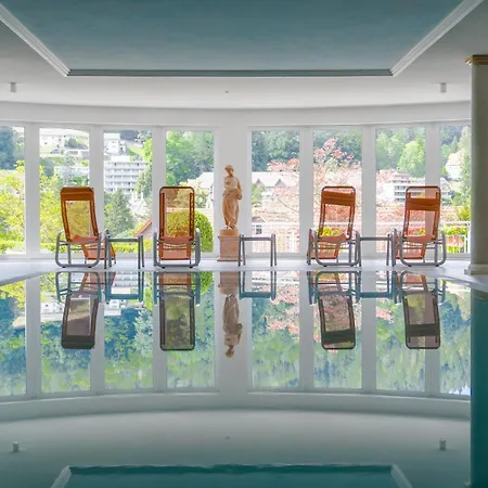 Wellnesshotel Rothfuss Mit Und 2 Schwimmbaedern 4*