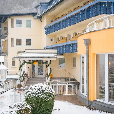 Hotel Wellnesshotel Rothfuss Mit Und 2 Schwimmbaedern