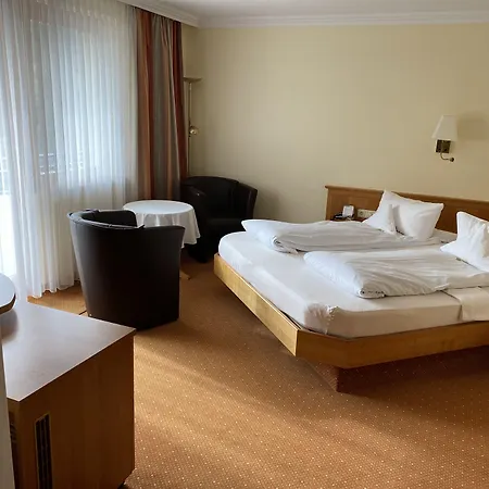Wellnesshotel Rothfuss Mit Und 2 Schwimmbaedern 호텔