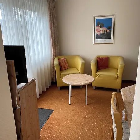 Wellnesshotel Rothfuss Mit Und 2 Schwimmbaedern 4*