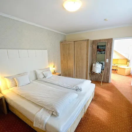 Hotel Wellnesshotel Rothfuss Mit Und 2 Schwimmbaedern