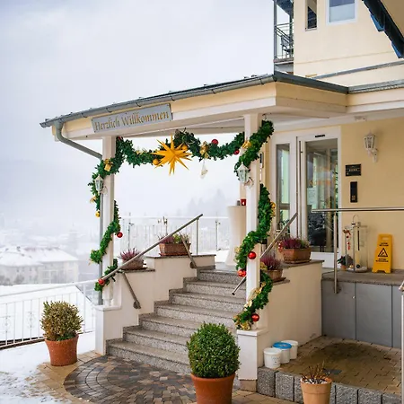 Hotel Wellnesshotel Rothfuss Mit Und 2 Schwimmbaedern 4*