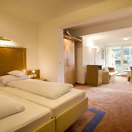 Wellnesshotel Rothfuss Mit Und 2 Schwimmbaedern 4* Bad Wildbad