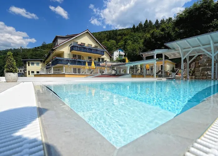 מלון Wellnesshotel Rothfuss Mit Und 2 Schwimmbaedern 4*