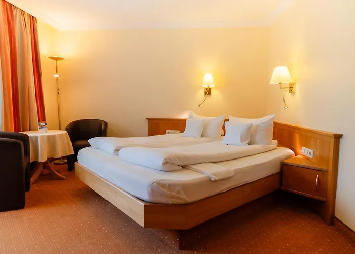 מלון Wellnesshotel Rothfuss Mit Und 2 Schwimmbaedern באד ווילבאד