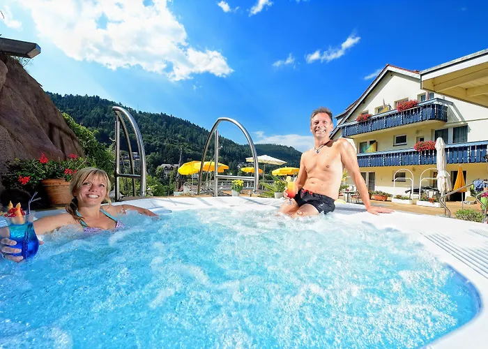 Wellnesshotel Rothfuss Mit Und 2 Schwimmbaedern