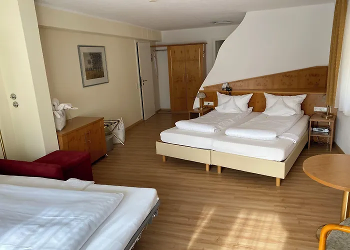 Wellnesshotel Rothfuss Mit Und 2 Schwimmbaedern