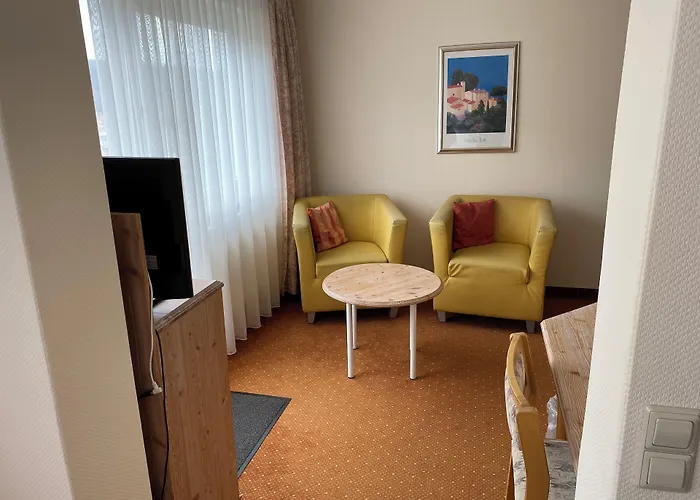 Wellnesshotel Rothfuss Mit Und 2 Schwimmbaedern 4*