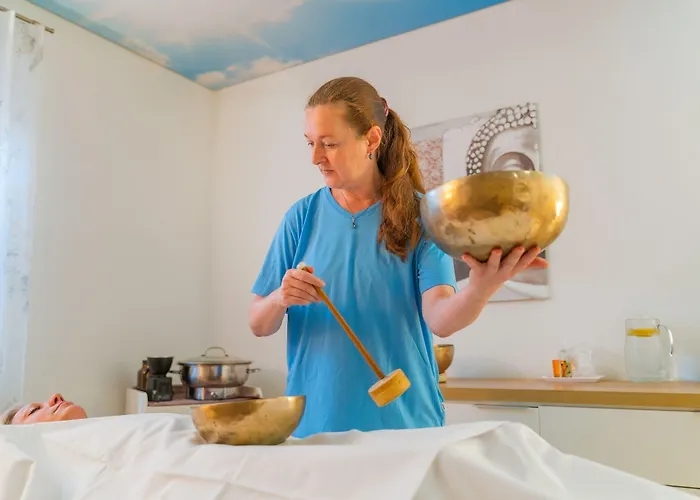 Wellnesshotel Rothfuss Mit Und 2 Schwimmbaedern באד ווילבאד